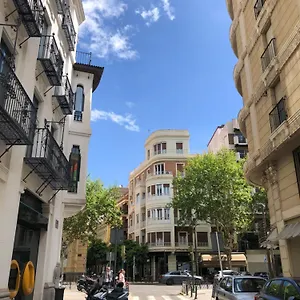 ático Luz De Parking Gratis Apartamento